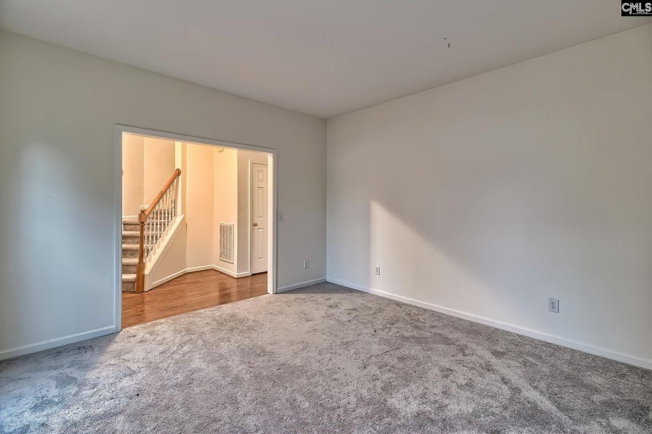 18 Persimmon Wood Court  Photo 22