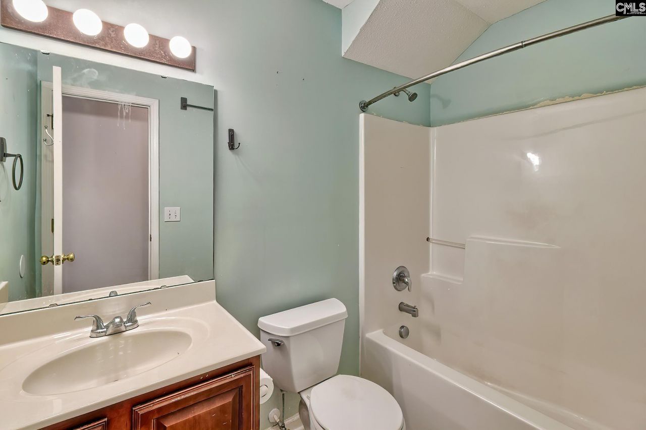 18 Persimmon Wood Court  Photo 29