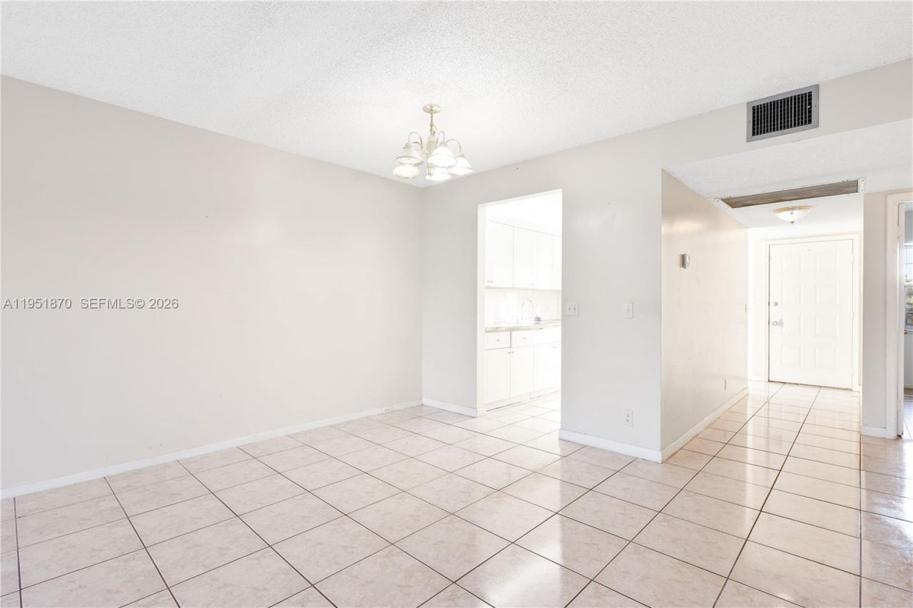 650 SW 124th Ter , Unit 214P, Pembroke Pines, FL 33027 Photo