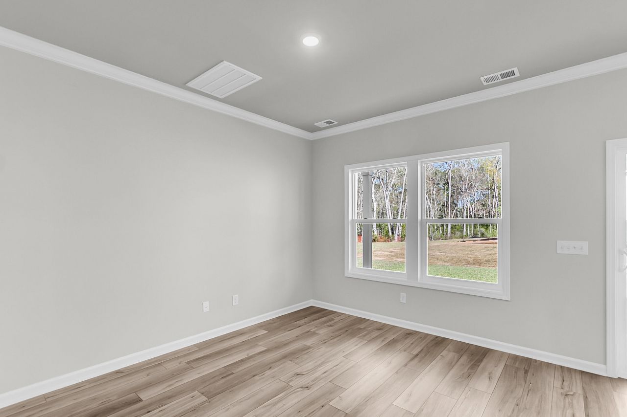 218 Central Creek Drive Photo 11