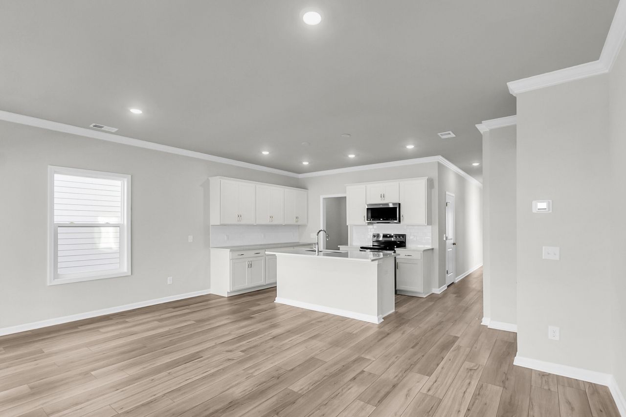 218 Central Creek Drive Photo 12