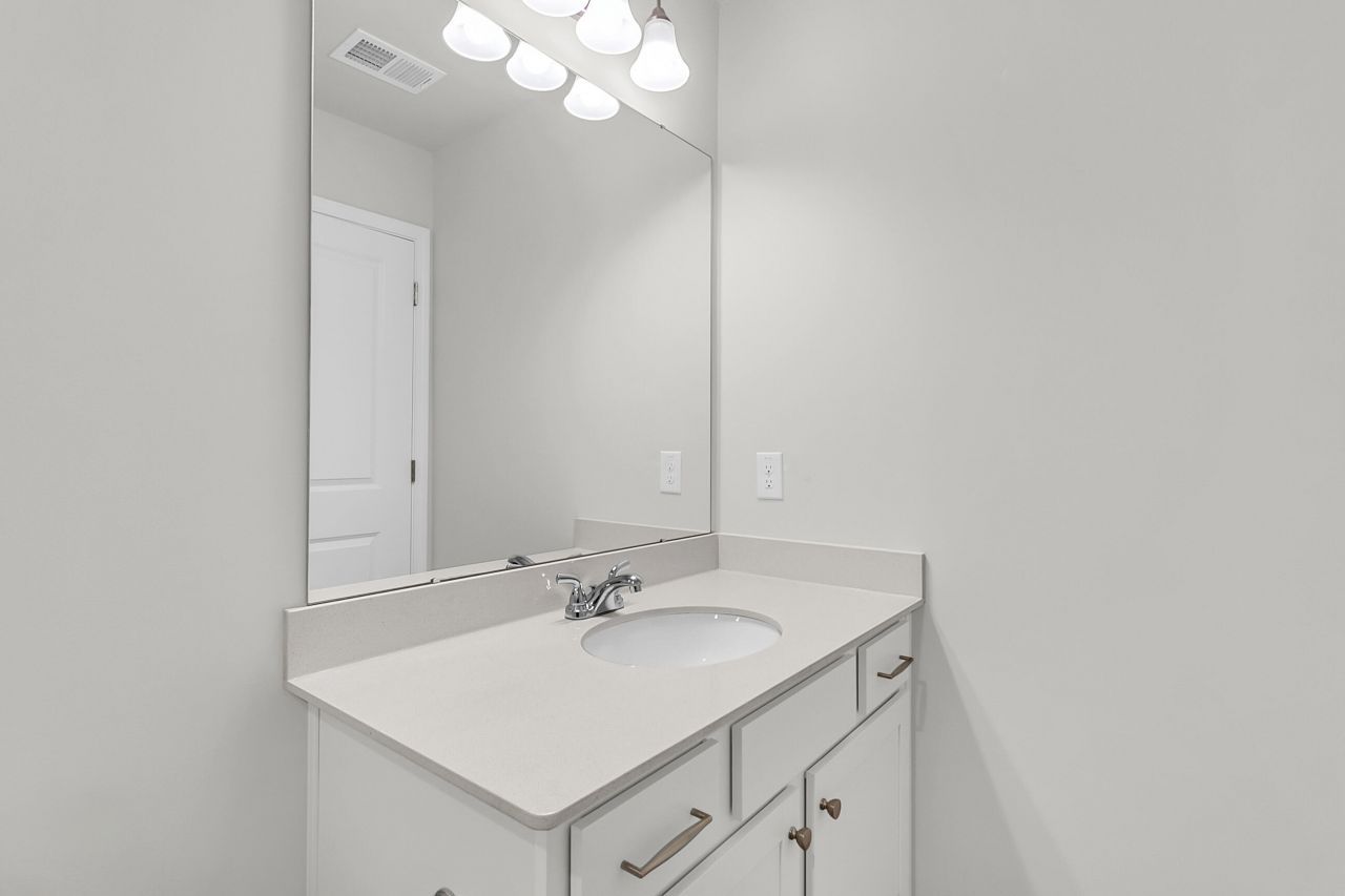 218 Central Creek Drive Photo 27