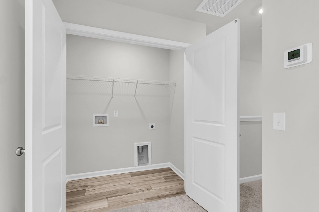 218 Central Creek Drive Photo 29