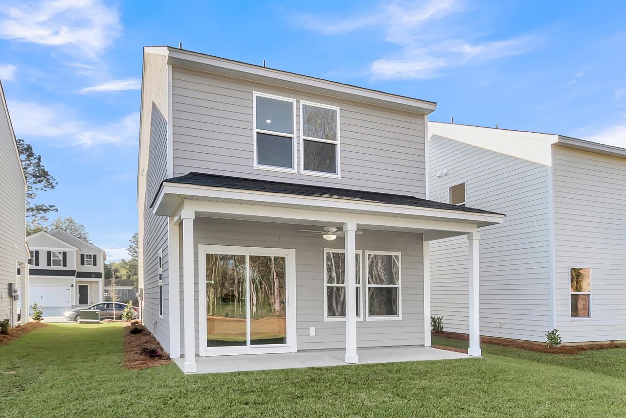 218 Central Creek Drive Photo 32