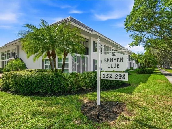 268 Banyan BLVD, Unit 268, NAPLES, FL 34102