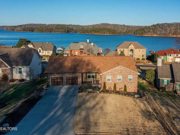 309 Chuniloti Circle, Loudon, TN 37774