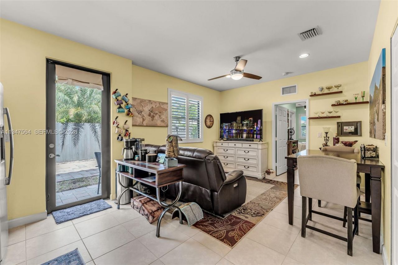 17475 SW 153rd Ave, Miami, FL 33187 Photo