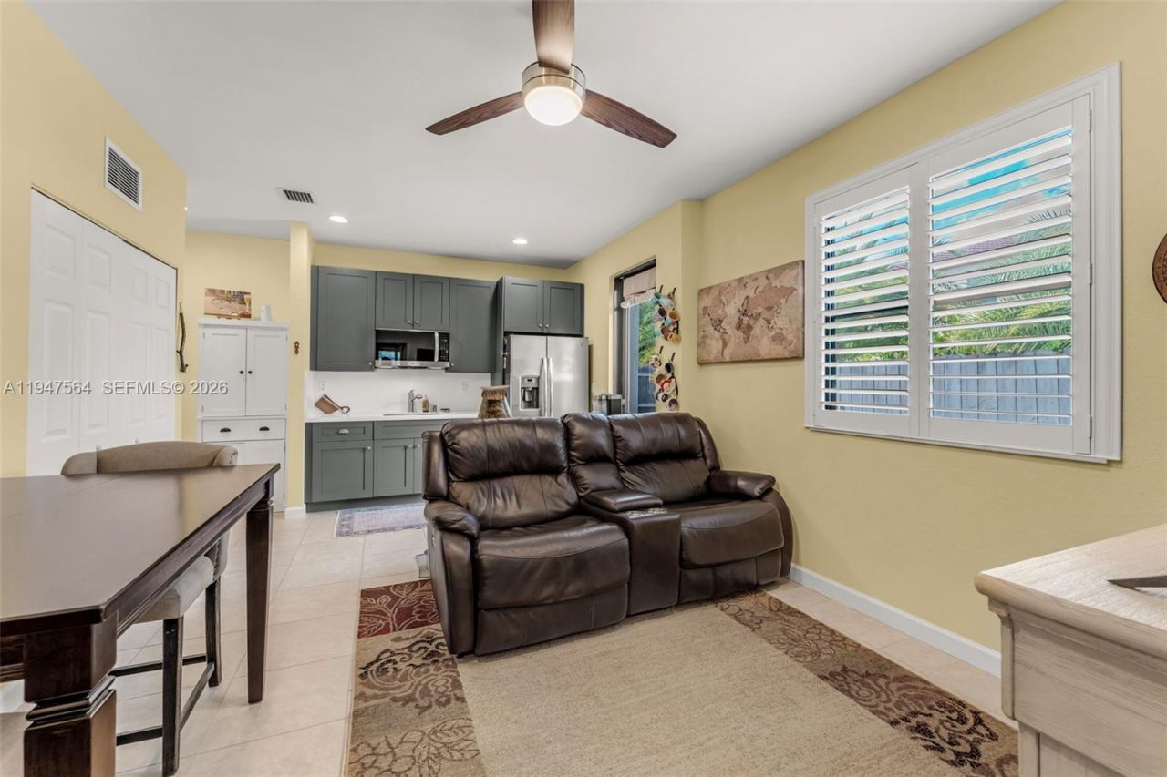 17475 SW 153rd Ave, Miami, FL 33187 Photo