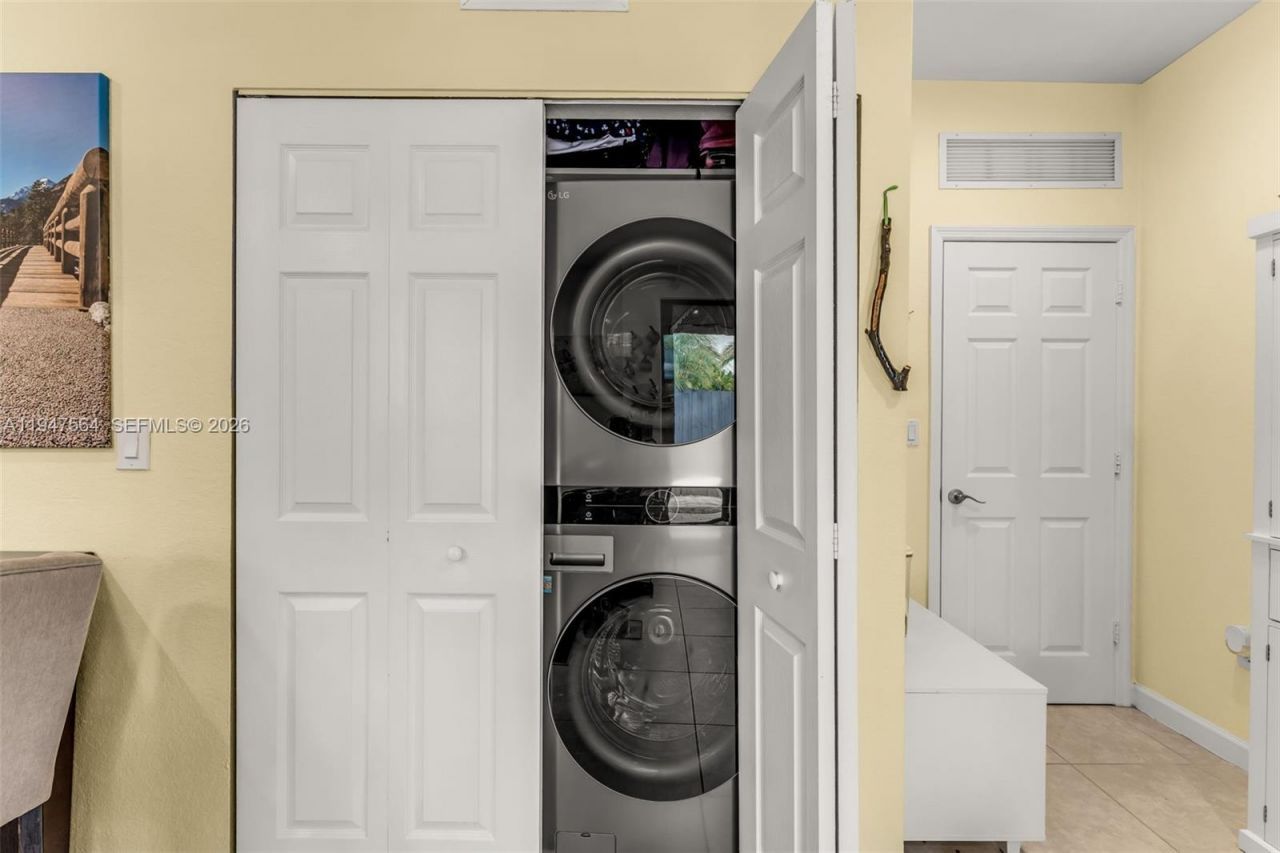 17475 SW 153rd Ave, Miami, FL 33187 Photo