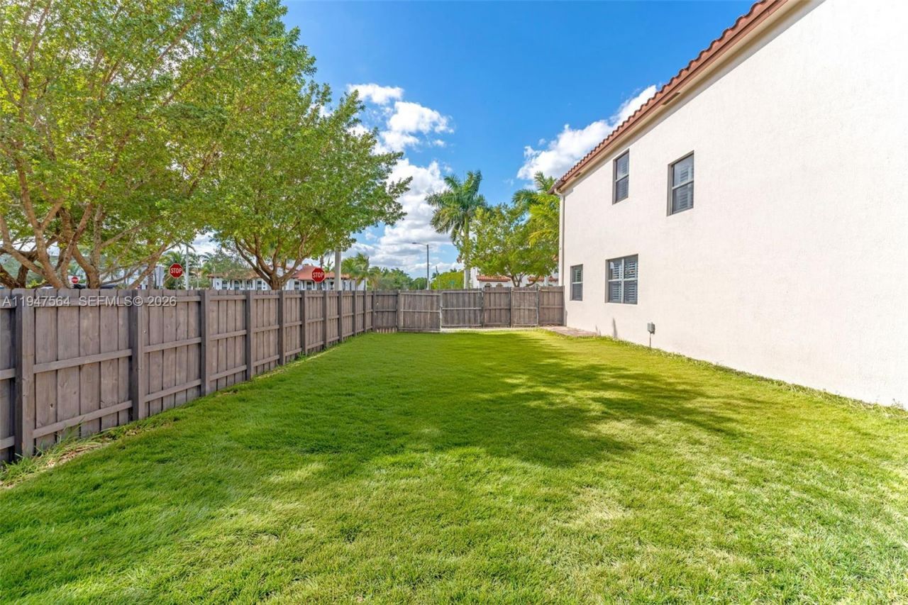 17475 SW 153rd Ave, Miami, FL 33187 Photo