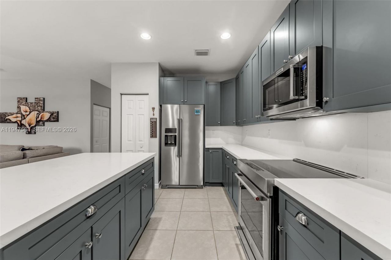 17475 SW 153rd Ave, Miami, FL 33187 Photo