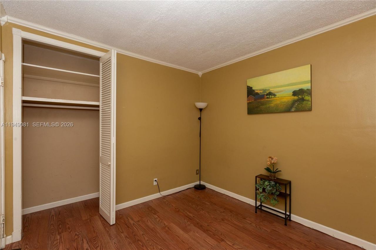 7401 Pines Blvd, Unit 222, Pembroke Pines, FL 33024 Photo