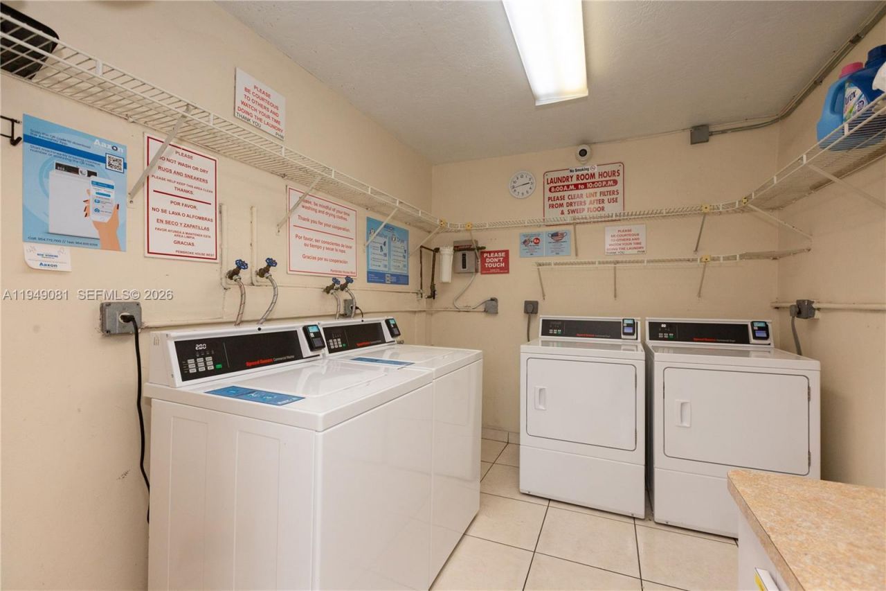 7401 Pines Blvd, Unit 222, Pembroke Pines, FL 33024 Photo