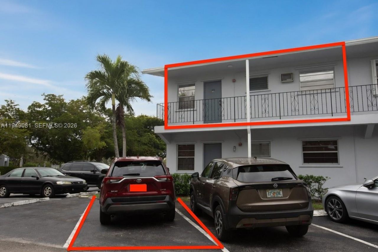 7401 Pines Blvd, Unit 222, Pembroke Pines, FL 33024 Photo