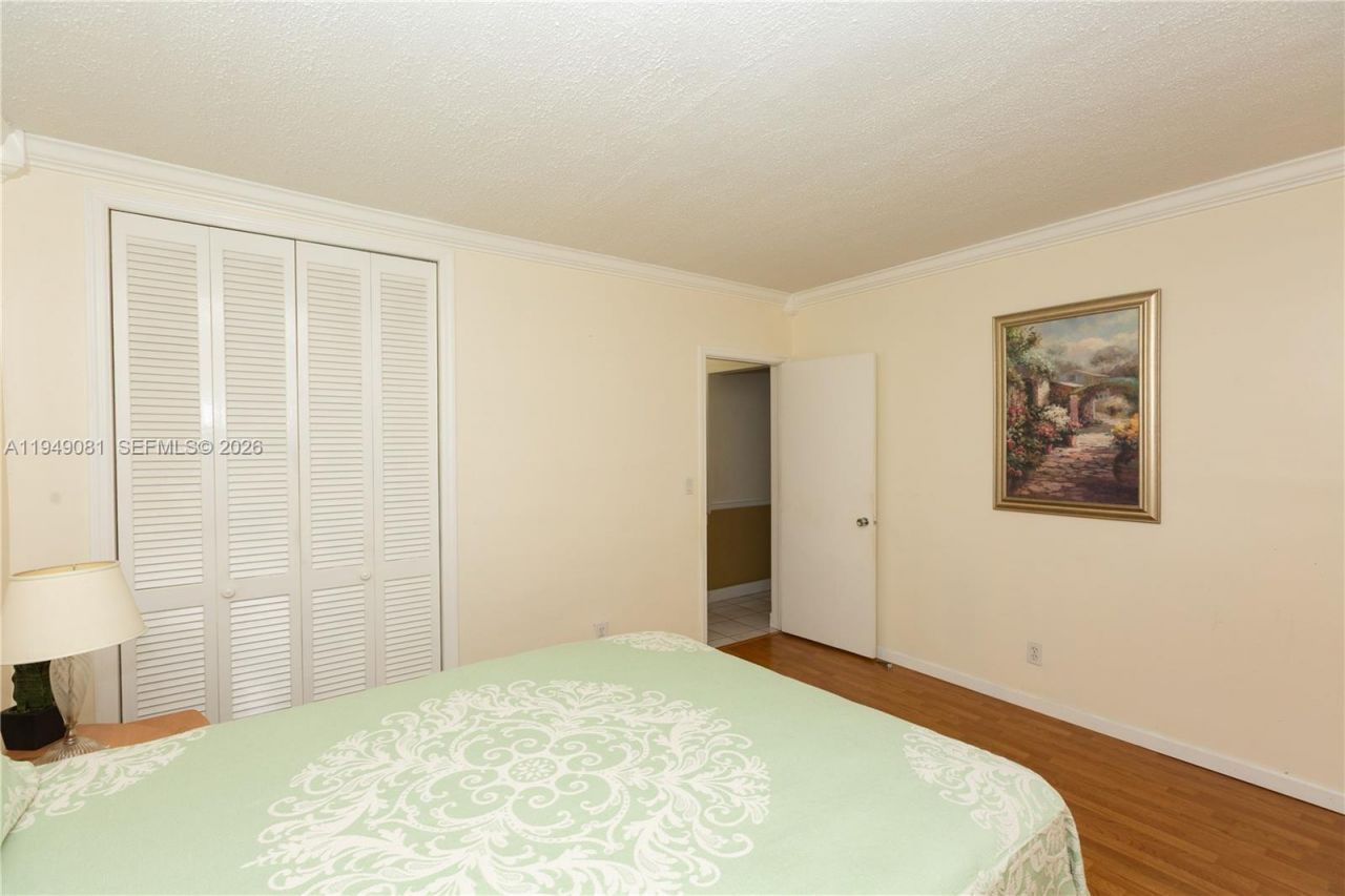 7401 Pines Blvd, Unit 222, Pembroke Pines, FL 33024 Photo