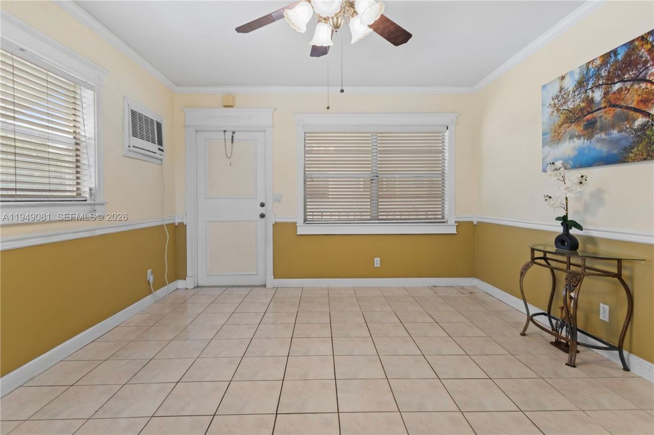 7401 Pines Blvd, Unit 222, Pembroke Pines, FL 33024 Photo