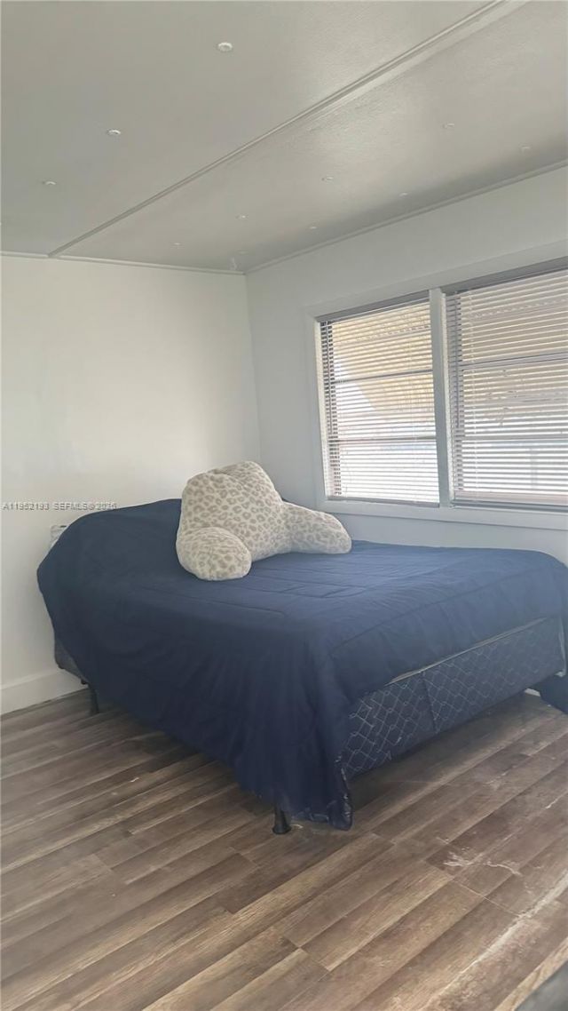 601 NE 4th Ct, Unit 7B, Hallandale Beach, FL 33009 Photo