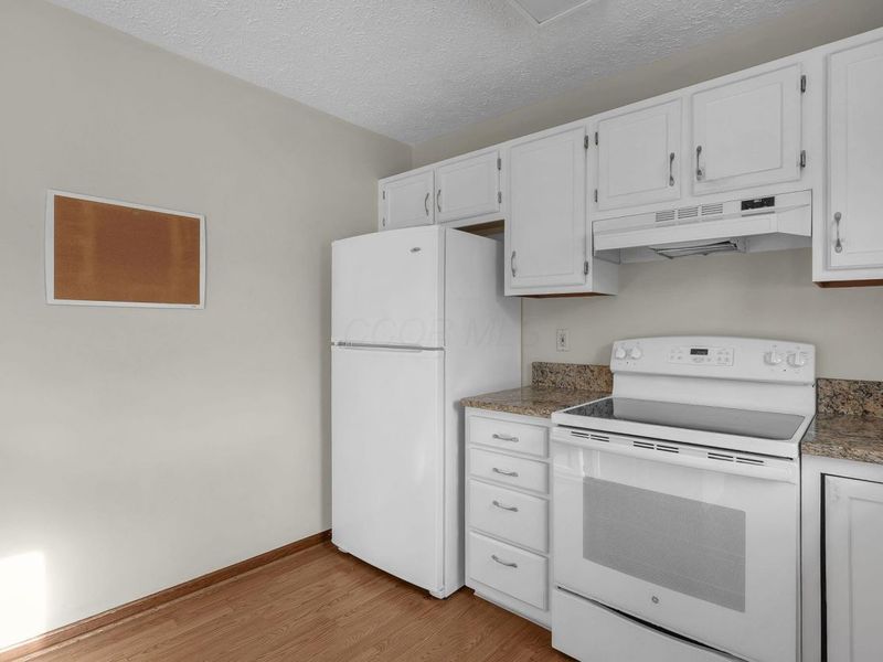 5875 Parkbridge Lane, Dublin, OH 43016 Photo 11