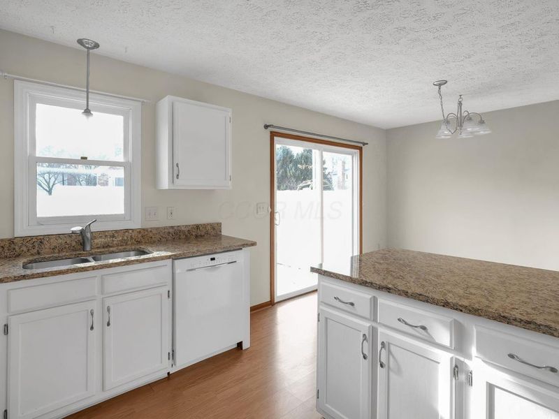 5875 Parkbridge Lane, Dublin, OH 43016 Photo 12