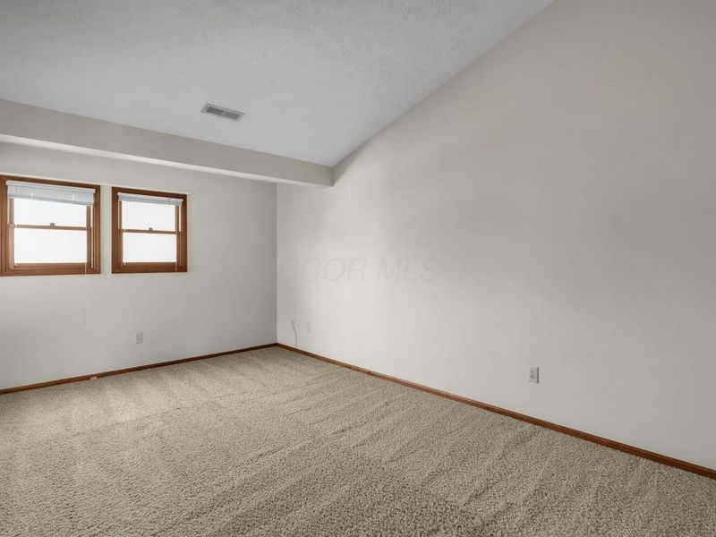 5875 Parkbridge Lane, Dublin, OH 43016 Photo 16