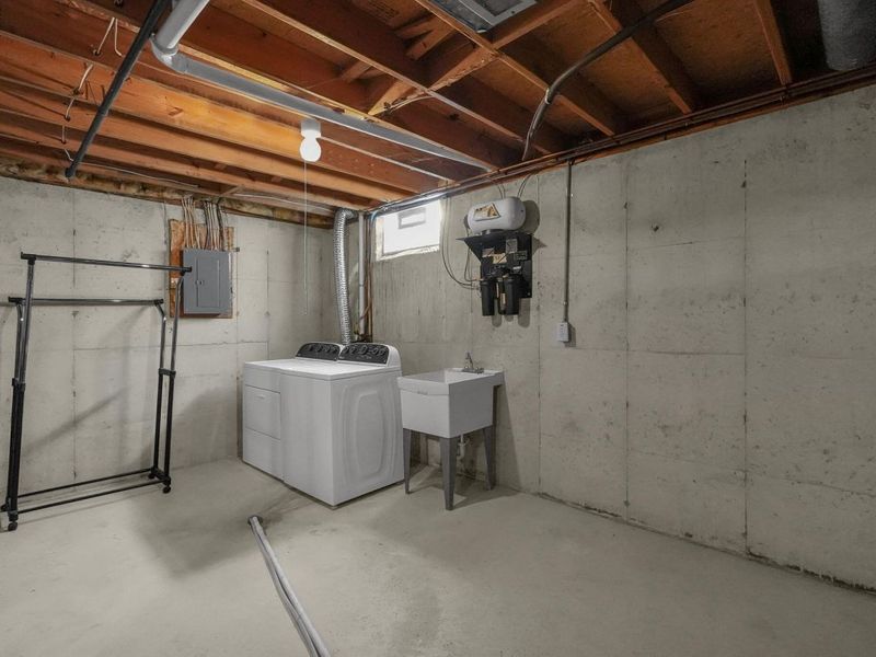 5875 Parkbridge Lane, Dublin, OH 43016 Photo 24