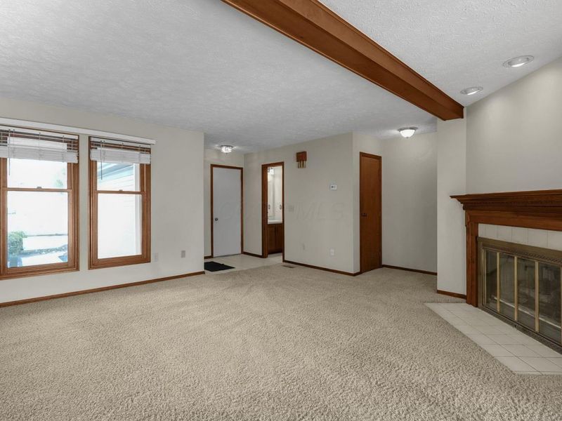 5875 Parkbridge Lane, Dublin, OH 43016 Photo 8