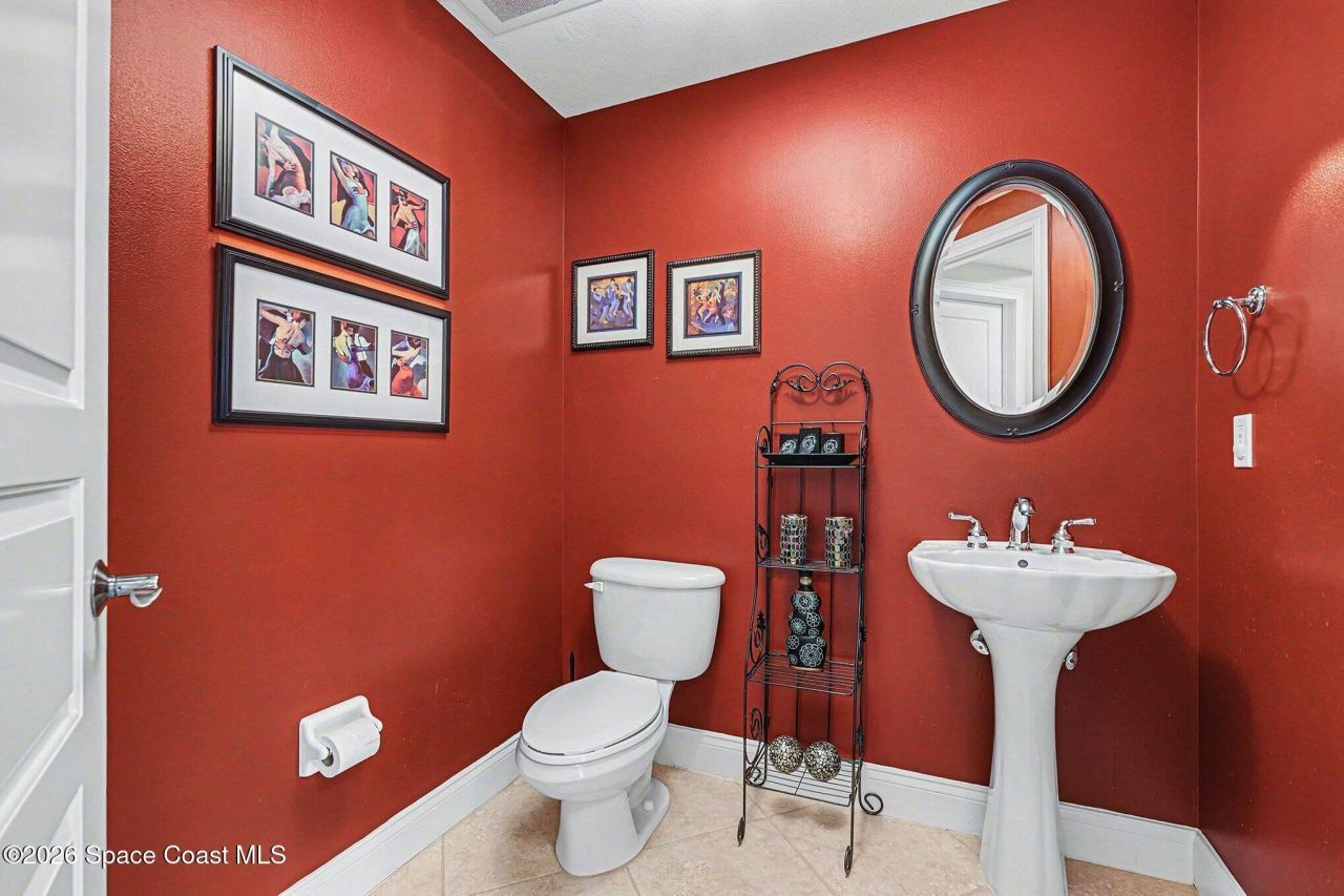 21 Riverside Drive, Unit 902, Cocoa, FL 32922 Photo