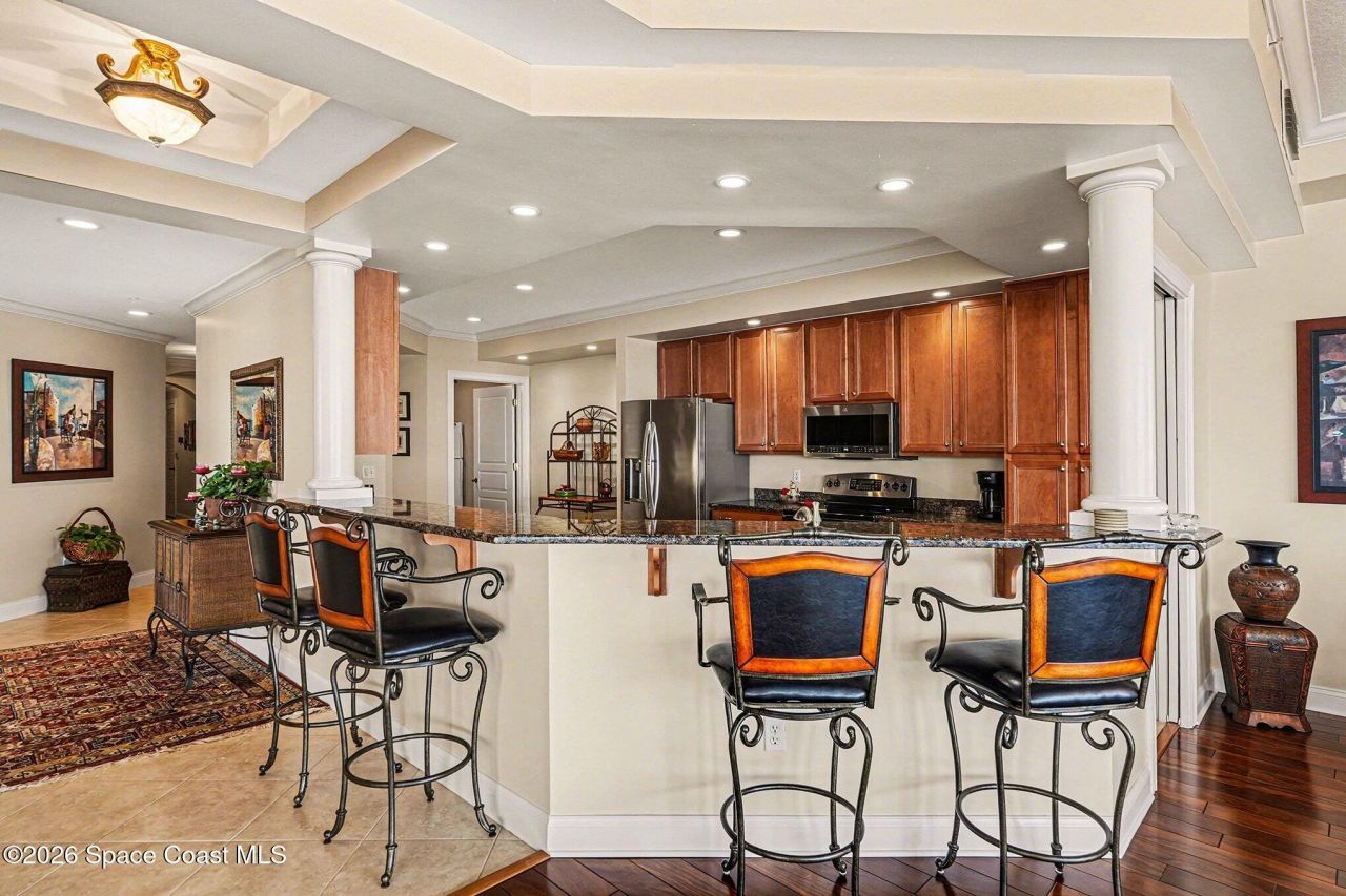 21 Riverside Drive, Unit 902, Cocoa, FL 32922 Photo