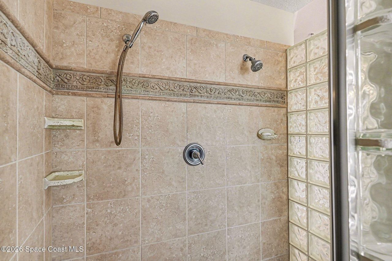 21 Riverside Drive, Unit 902, Cocoa, FL 32922 Photo