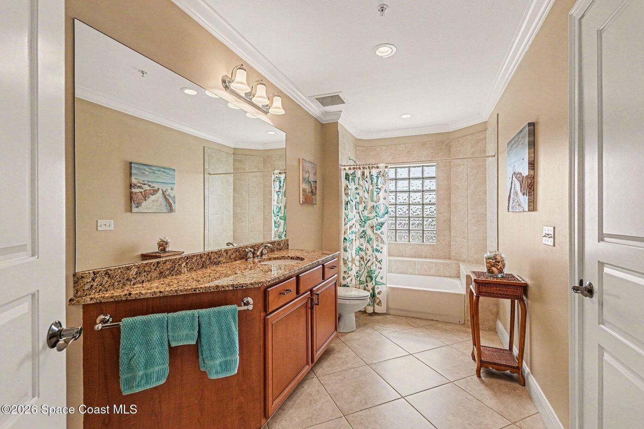 21 Riverside Drive, Unit 902, Cocoa, FL 32922 Photo