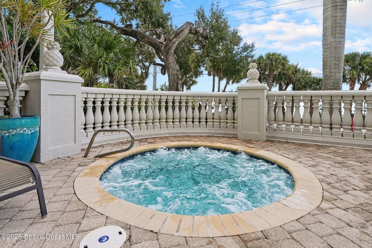 21 Riverside Drive, Unit 902, Cocoa, FL 32922 Photo