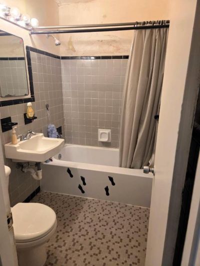 1060 W 26th Court, Riviera Beach, FL 33404 Photo