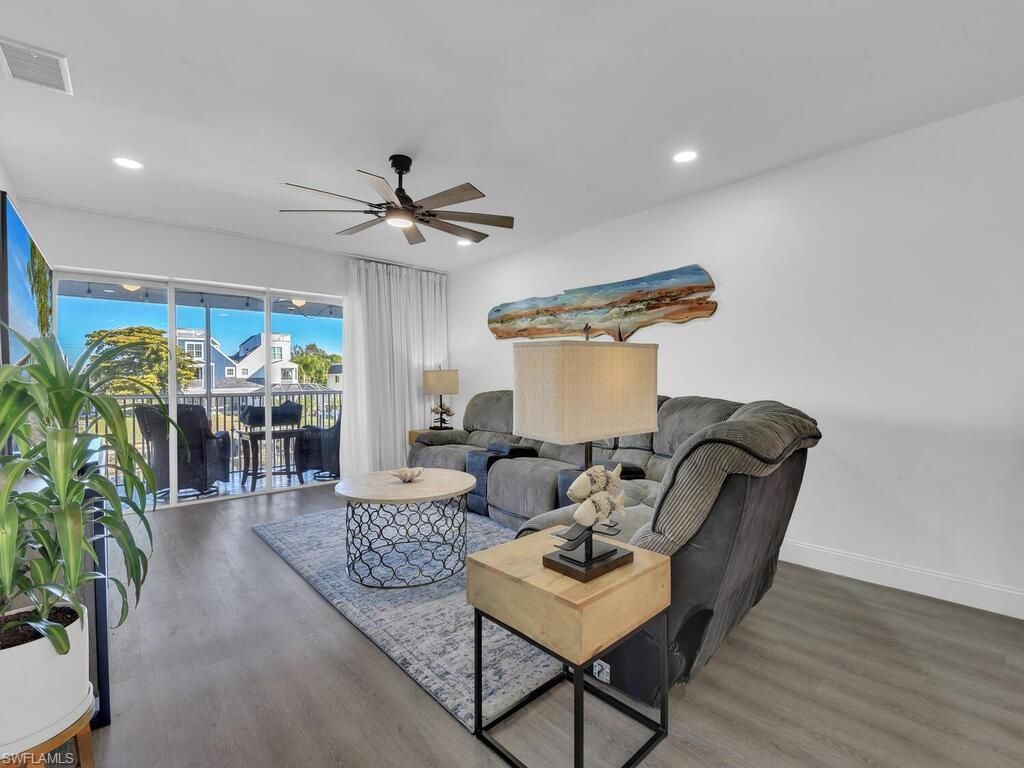 1027 SE 46th Ln, Unit 2A, Cape Coral, FL 33904 Photo