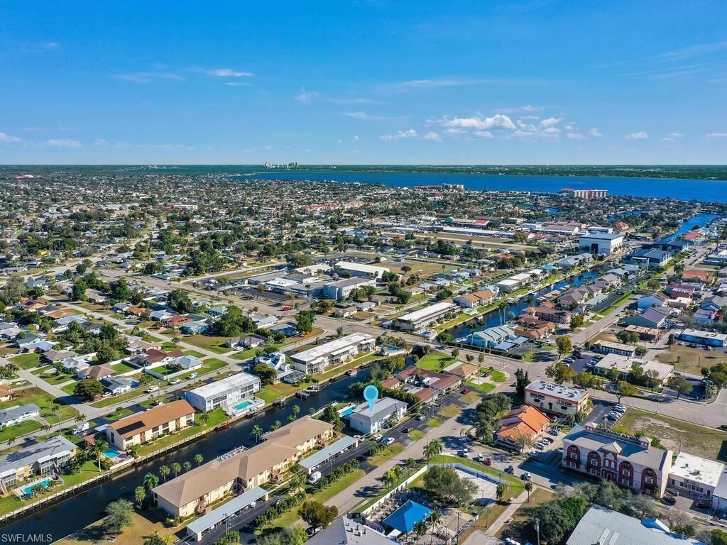 1027 SE 46th Ln, Unit 2A, Cape Coral, FL 33904 Photo