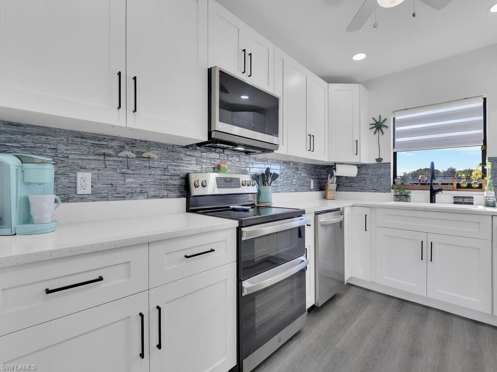 1027 SE 46th Ln, Unit 2A, Cape Coral, FL 33904 Photo