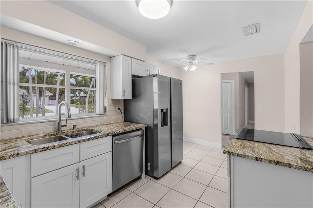 1453 Venetian Ct, Cape Coral, FL 33904 Photo