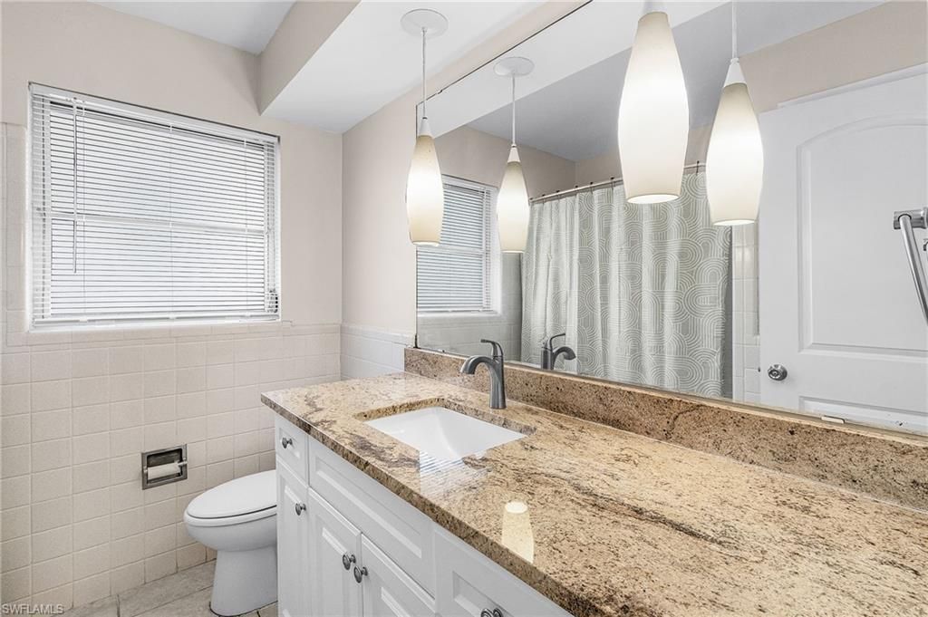 1453 Venetian Ct, Cape Coral, FL 33904 Photo