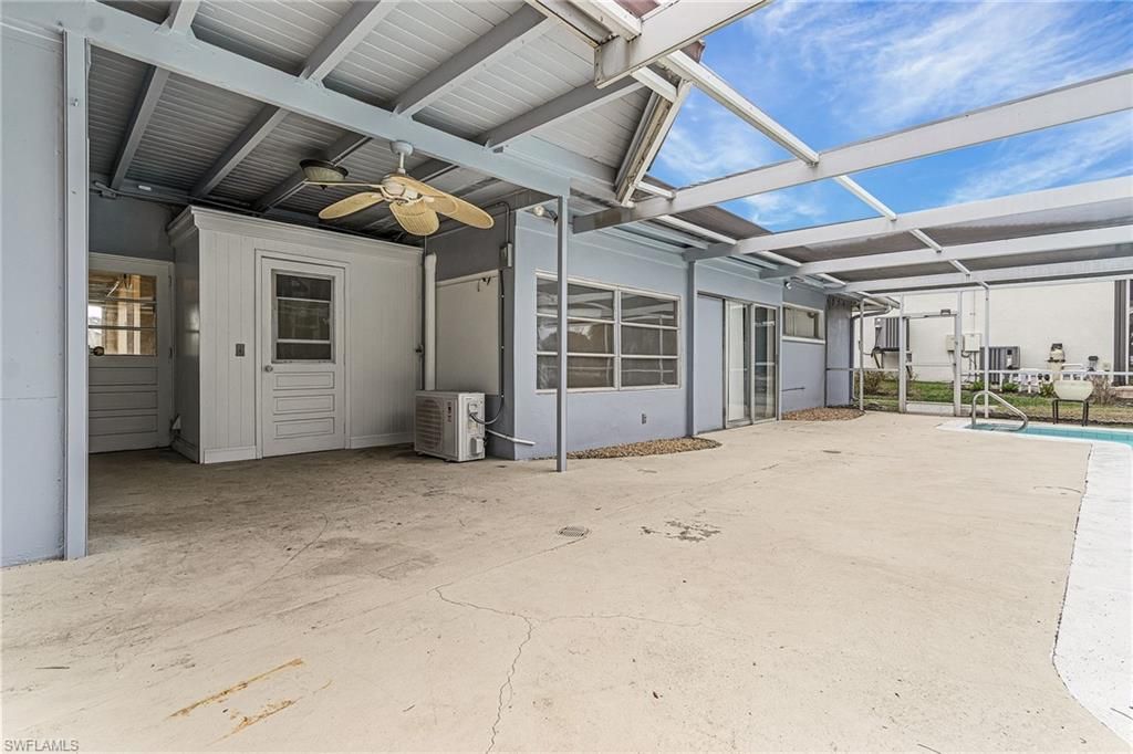 1453 Venetian Ct, Cape Coral, FL 33904 Photo