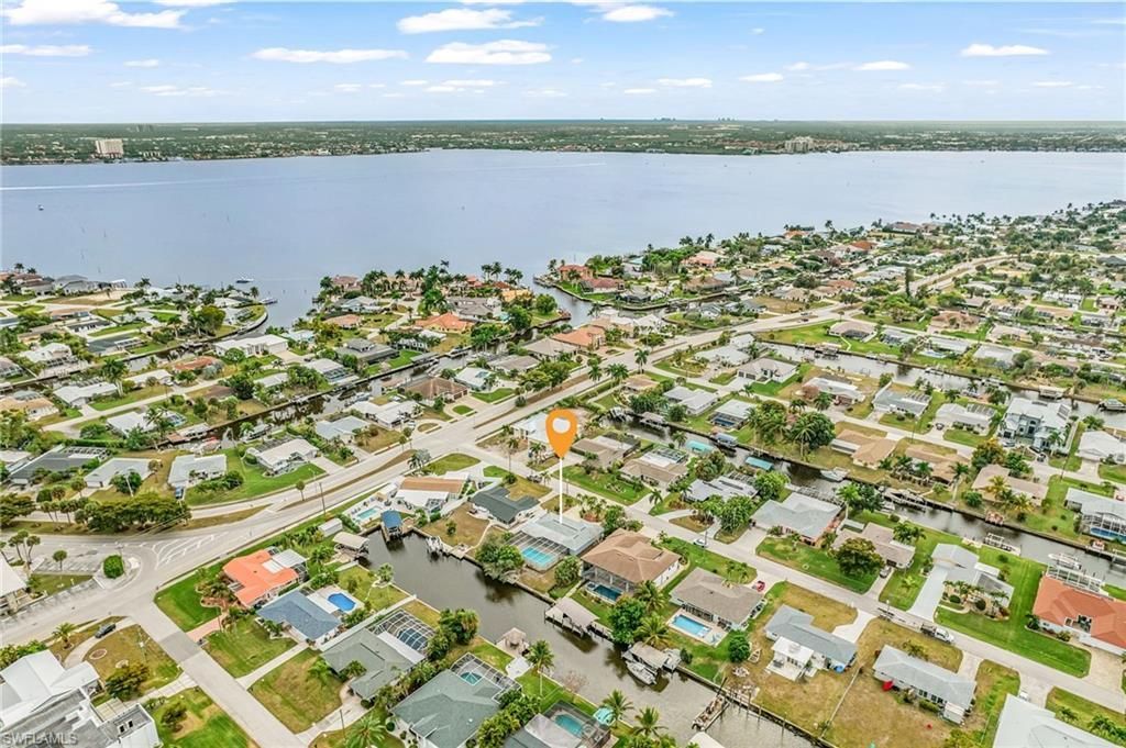 1453 Venetian Ct, Cape Coral, FL 33904 Photo