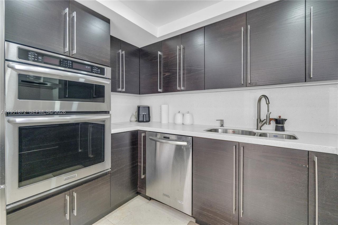 2780 NE 183rd St, Unit 1414, Aventura, FL 33160 Photo