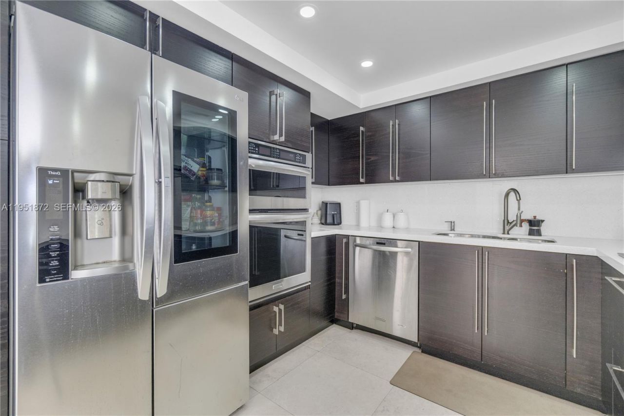 2780 NE 183rd St, Unit 1414, Aventura, FL 33160 Photo