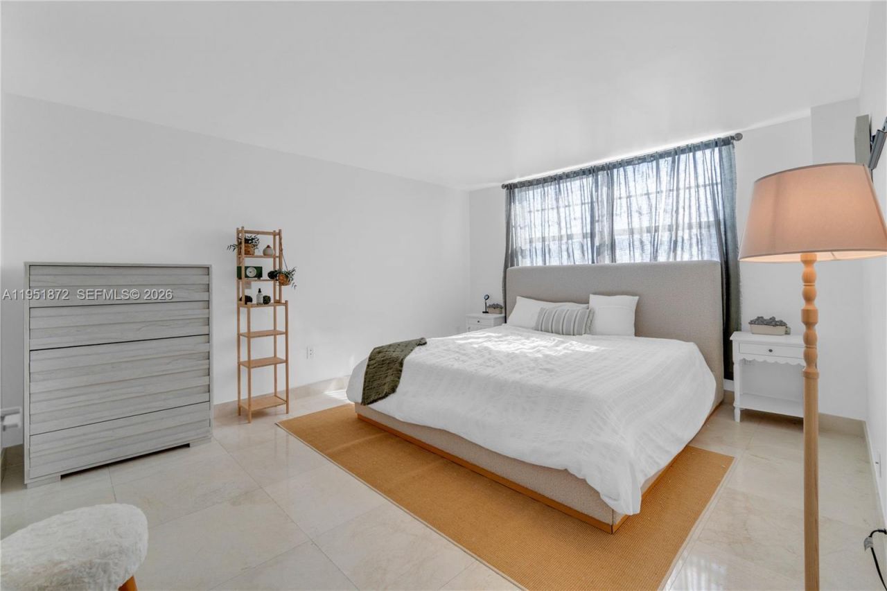 2780 NE 183rd St, Unit 1414, Aventura, FL 33160 Photo