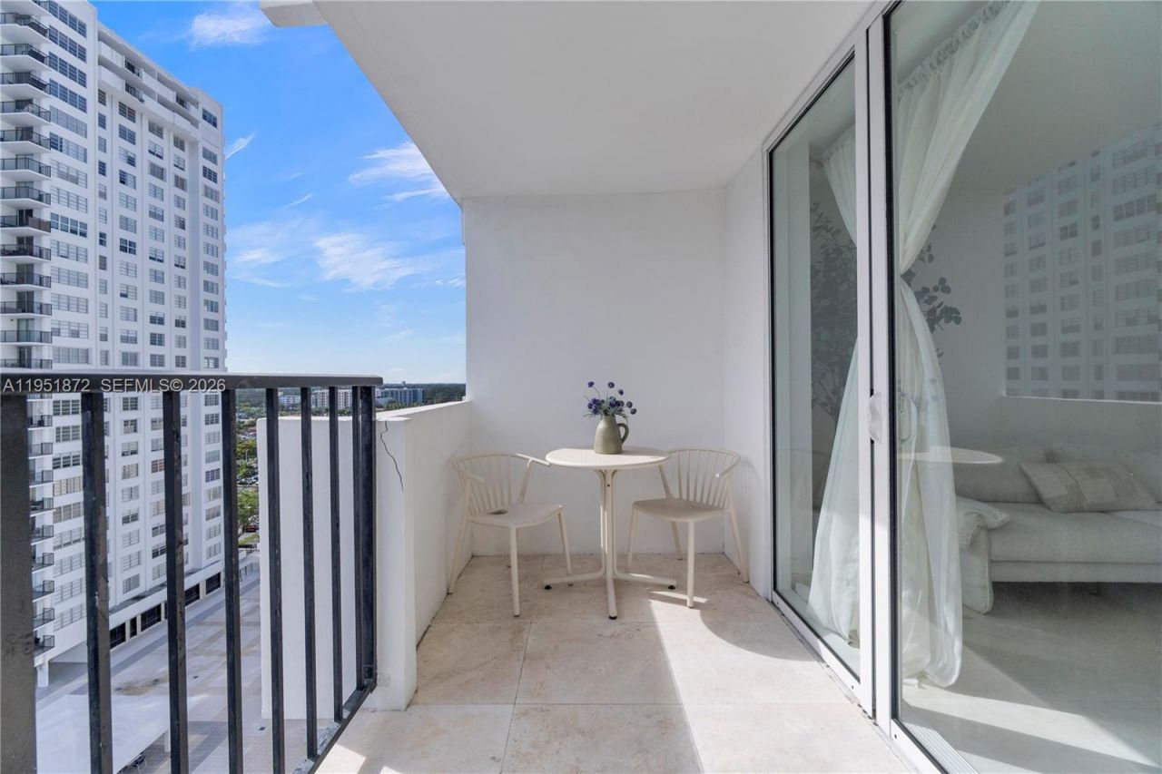 2780 NE 183rd St, Unit 1414, Aventura, FL 33160 Photo