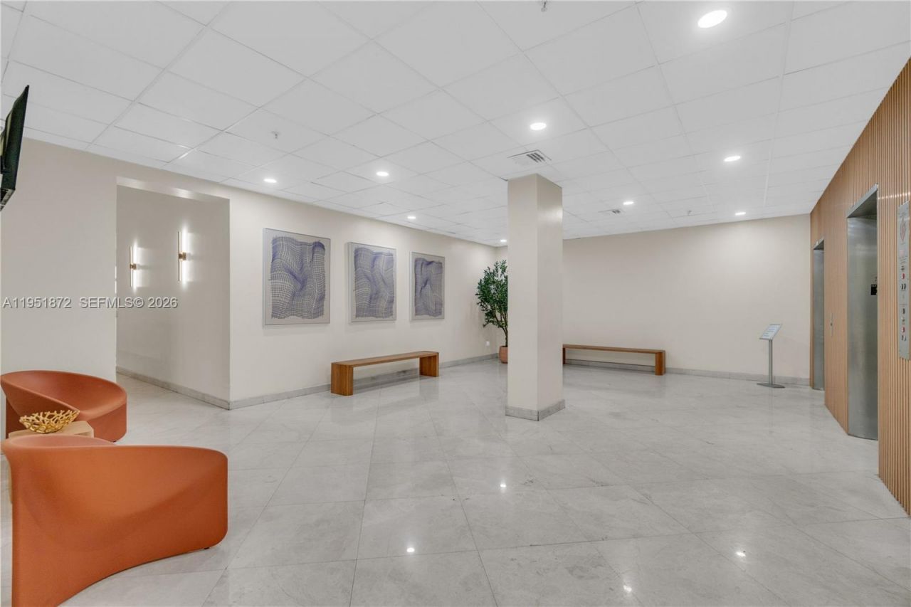 2780 NE 183rd St, Unit 1414, Aventura, FL 33160 Photo