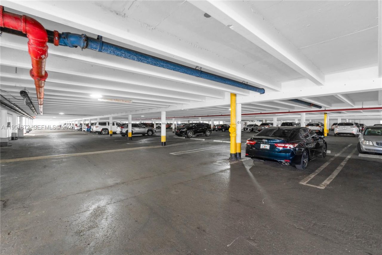 2780 NE 183rd St, Unit 1414, Aventura, FL 33160 Photo