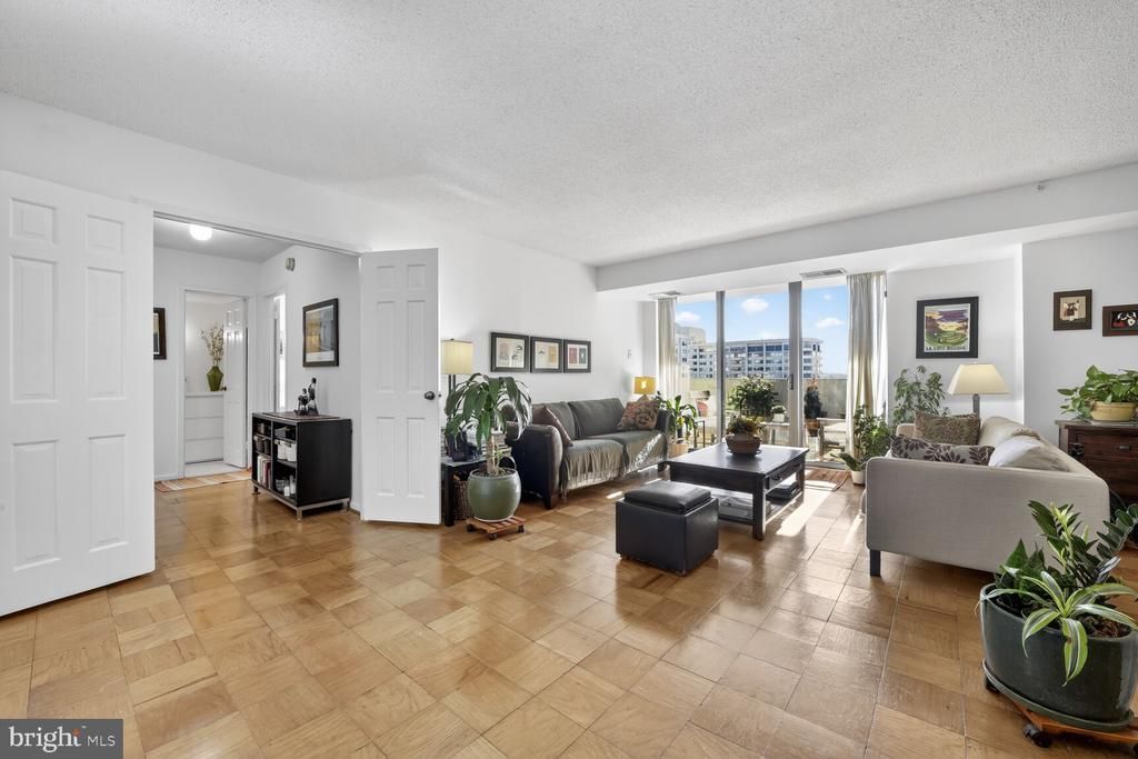 4601 N Park Avenue, Unit 1401-A, Chevy Chase, MD 20815 Main Photo