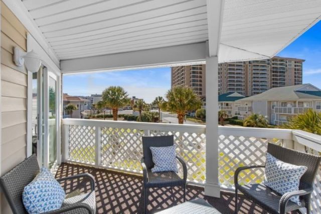 300 Shorehaven Dr. Photo 28