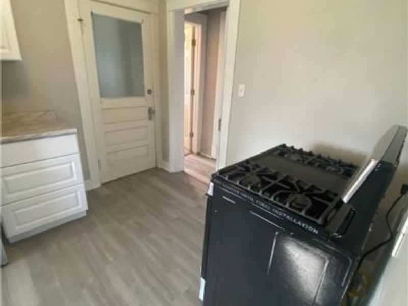 19600 Arrowhead Avenue, Cleveland, OH 44119 Photo 5