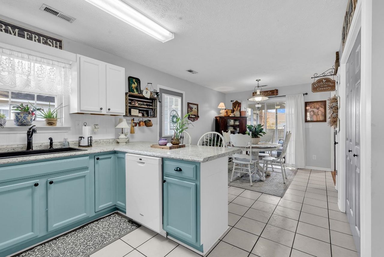 1010 Autumn Dr. Photo 17