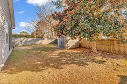 1010 Autumn Dr. photo 4